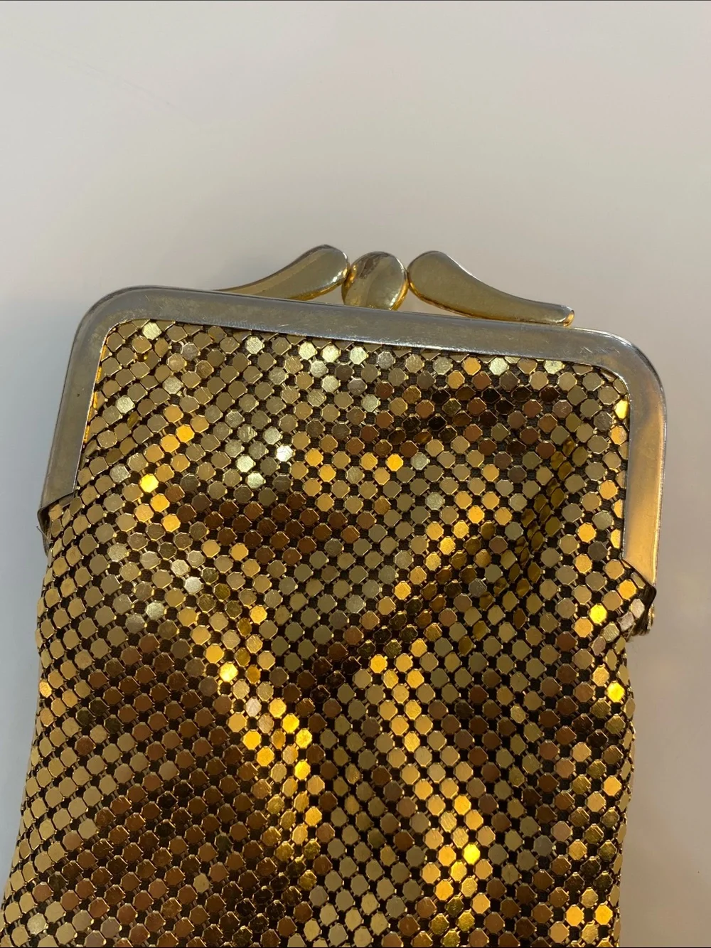 Joan rivers mesh gold tone metal kiss lock bag